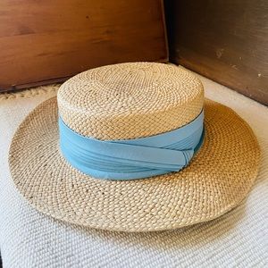 👒 Vintage Ladies Straw Boater Hat